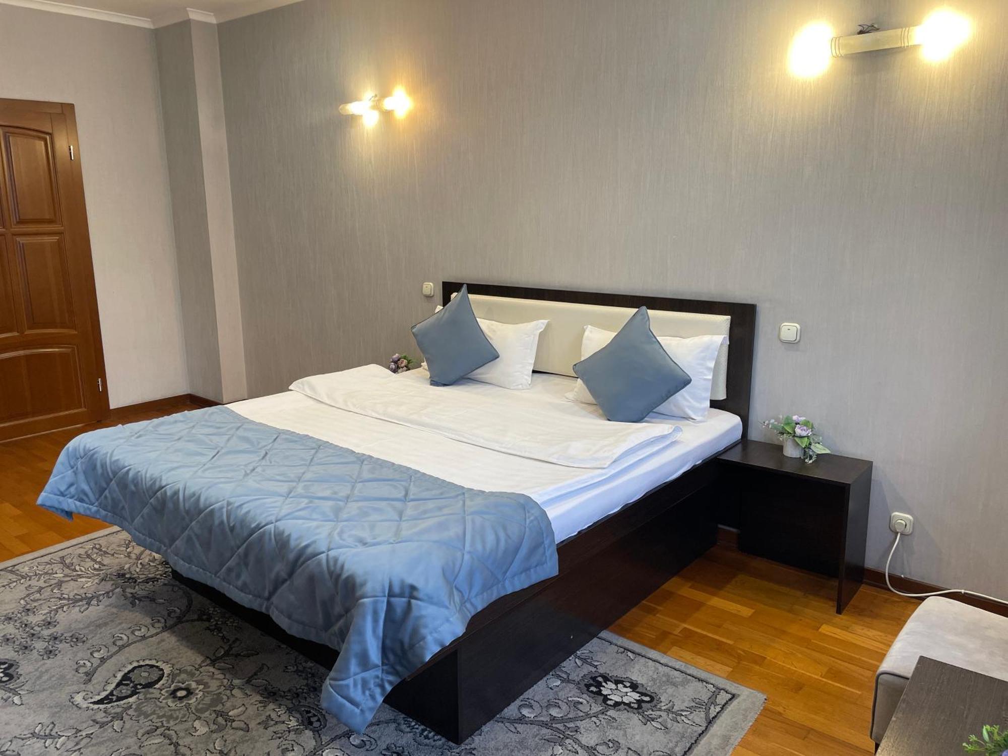 Apartment 5 อัลมาตี ภายนอก รูปภาพ